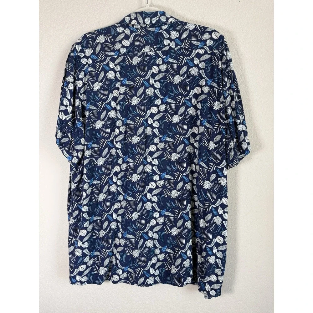 Banana Republic Mens XL Button Shirt Short‎ Sleeve Floral Blue Tropical Hawaiian